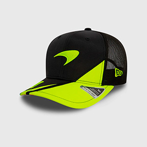 GORRA MCLAREN NEGRO AMARILLO FLUORESCENTE